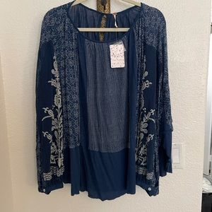 Blue free people top. Size medium.